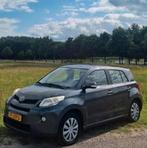 Toyota Urban Cruiser 1.3 VVT-i | 2009 | Grijs, Auto's, Voorwielaandrijving, 4 cilinders, 100 pk, 48 €/maand