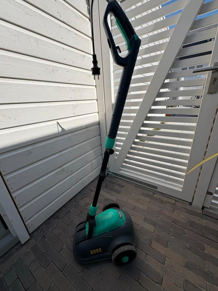 Ferm Elektrische Grasmaaier - Gebruikt, Tuin en Terras, Grasmaaiers, Gebruikt, Elektrische grasmaaier, Minder dan 30 cm, Cirkelmaaier