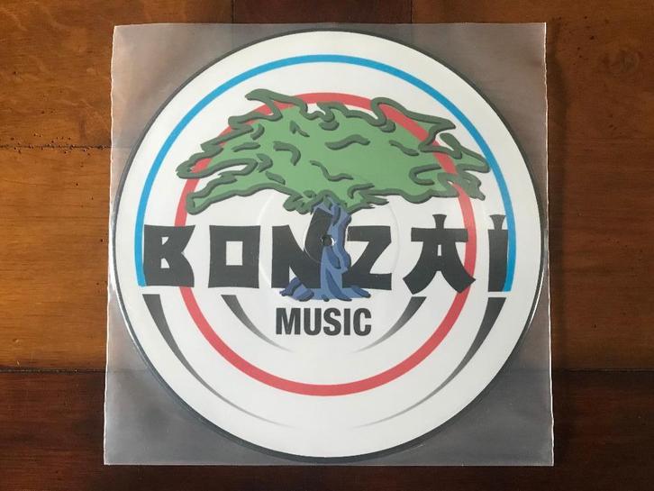 Nieuwe LP - Bonzai - Yves Deruyter - Calling Earth, Cd's en Dvd's, Vinyl | Dance en House, Gebruikt, Techno of Trance, Overige formaten