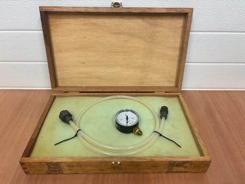 Manometer 16bar inc slang & opbergkist beschikbaar voor biedingen