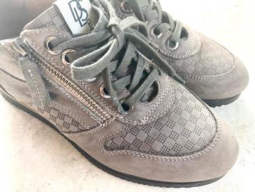 DL Sport - sneakers Taupe maat 37 beschikbaar voor biedingen
