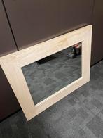 Spiegel met brede houten lijst 92 x 72 cm, Huis en Inrichting, Woonaccessoires | Spiegels, Ophalen, Zo goed als nieuw, Minder dan 100 cm