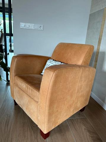 Modern armchair beschikbaar voor biedingen