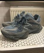 New Balance 9060 Blauw maat 42,5, Ophalen of Verzenden, Gedragen, Blauw, Sneakers of Gympen