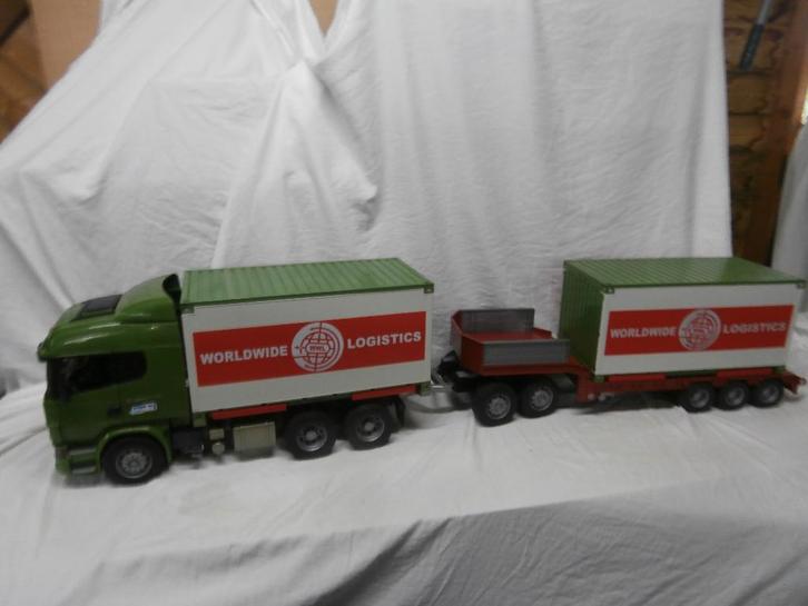 Bruder diverse vrachtwagen combi´s, Kinderen en Baby's, Speelgoed | Speelgoedvoertuigen, Zo goed als nieuw, Ophalen
