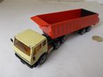 1984 Siku 2232 MERCEDS-BENZ TIPPER., Hobby en Vrije tijd, Ophalen of Verzenden, Zo goed als nieuw, Bus of Vrachtwagen, SIKU