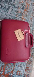 Laptoptas Bombata 13inch., Computers en Software, Laptoptassen, Ophalen of Verzenden, 13 inch, Nieuw, Aktetas