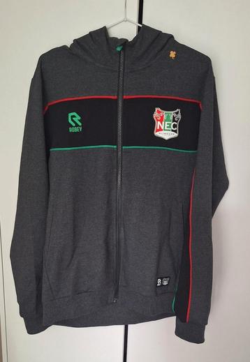 NEC Nijmegen Robey Vest Grijs maat M beschikbaar voor biedingen