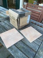 Gezocht: Terra 20*20 badkamertegels, Doe-het-zelf en Verbouw, Tegels, Ophalen, Keramiek, Nieuw, 20 tot 40 cm