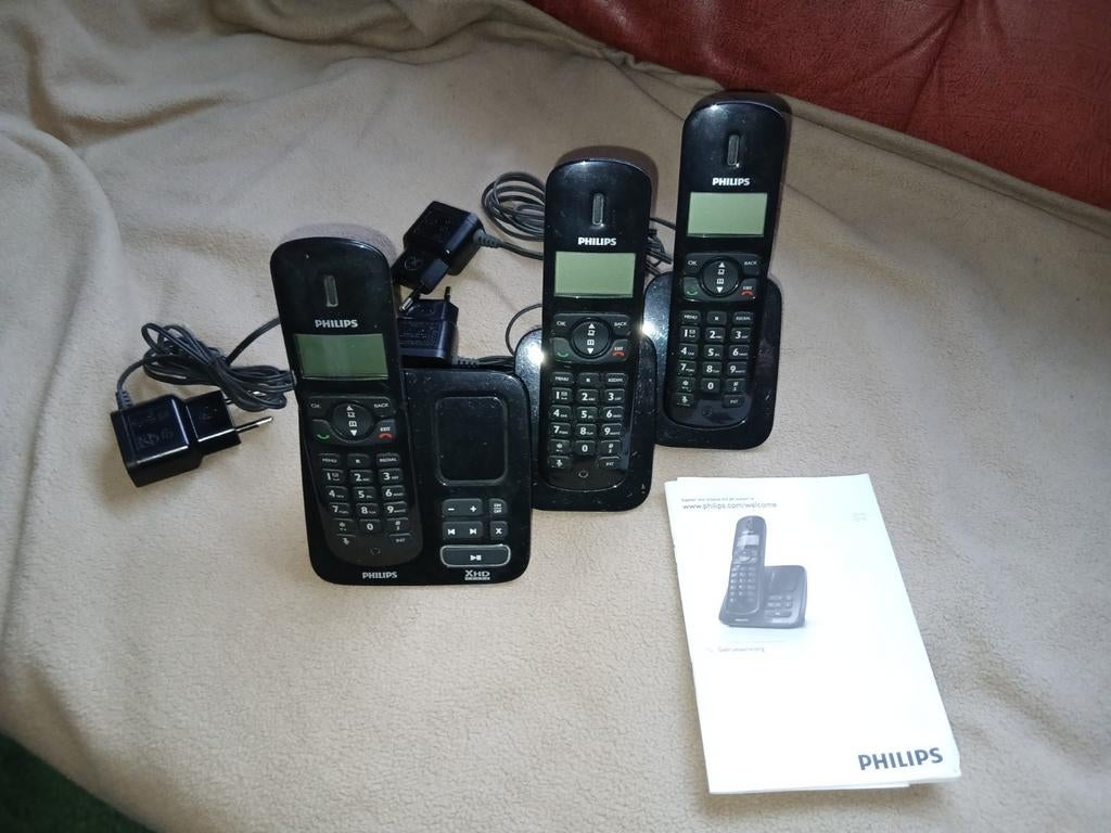 Philips CD175 Trio Telefoonset z.g.a.n., Ophalen of Verzenden, Zo goed als nieuw, 3 handsets