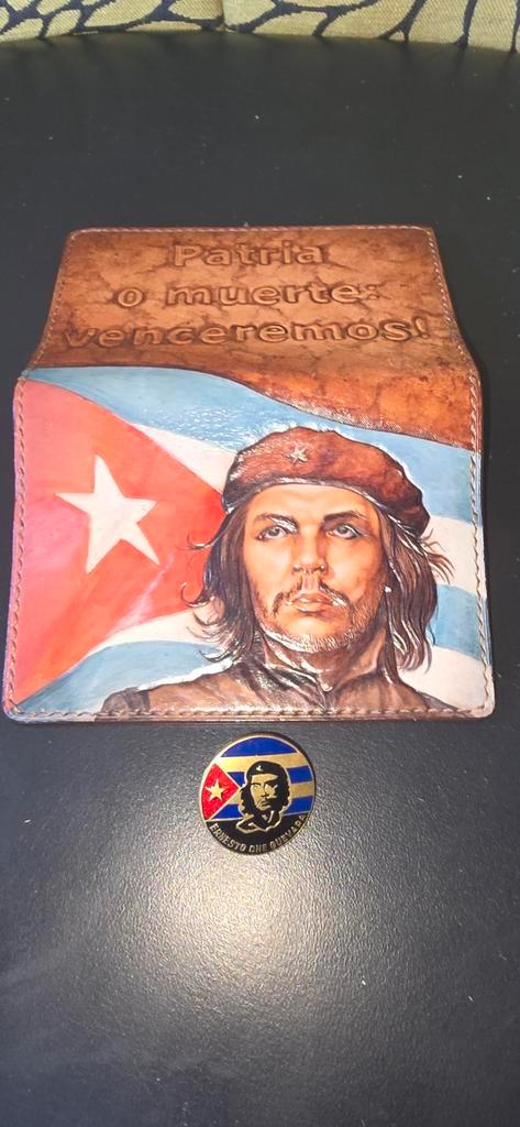 Handgemaakte leren paspoorthoes Che Guevara, Sieraden, Tassen en Uiterlijk, Portemonnees, Nieuw, Overige merken, Bruin, Leer, Ophalen of Verzenden