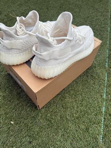 Yeezy Boost 350 Bone - neuw! beschikbaar voor biedingen