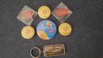 ZONNEBLOEM...button..sleutelhanger, Verzamelen, Speldjes, Pins en Buttons, Ophalen of Verzenden, Overige onderwerpen