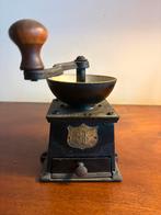 Antique coffee grinder, Ophalen of Verzenden, Gebruikt