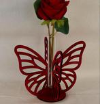 Lasergesneden mini vaasje met Vlinder & Zijde Roos