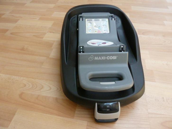 Maxi-Cosi FamilyFix voor Isofix, Kinderen en Baby's, Autostoeltjes, Gebruikt, Maxi-Cosi, 0 t/m 18 kg, Isofix, Slaapstand, Ophalen
