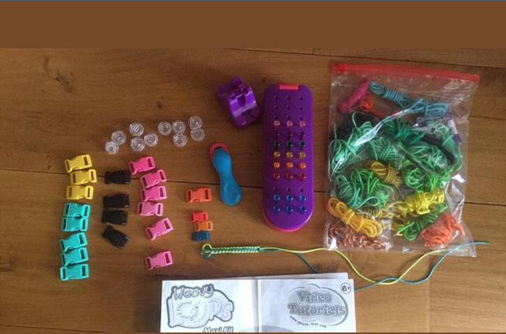 Weavy loops knutselset - armbandjes - sleutelhangers DIY, Hobby en Vrije tijd, Kralen en Sieraden maken, Zo goed als nieuw, Overige typen