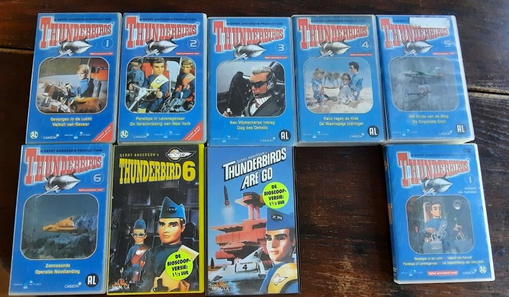 8 VHS Banden + 1 DVD - Thunderbirds, Ophalen of Verzenden
