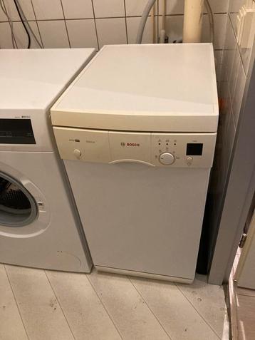 Vaatwasmachine beschikbaar voor biedingen