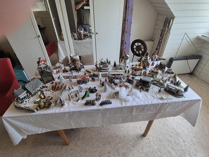 Mooi compleet kerstdorp inclusief doosjes!, Diversen, Kerst, Ophalen of Verzenden