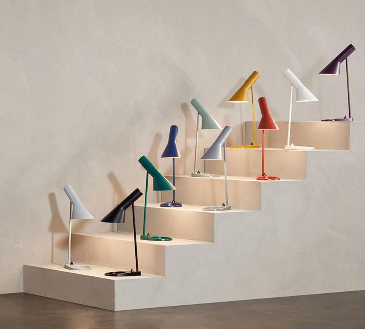 Louis Poulsen AJ Tafellamp Nieuw in verpakking, Deens design, Huis en Inrichting, Lampen | Tafellampen, Zo goed als nieuw, Minder dan 50 cm