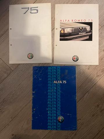 3x Alfa Romeo 75 Folders beschikbaar voor biedingen