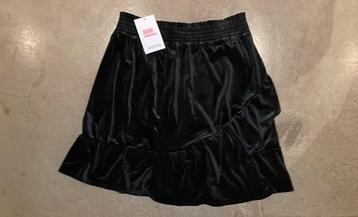 Monki black velvet Sara skirt size xs new