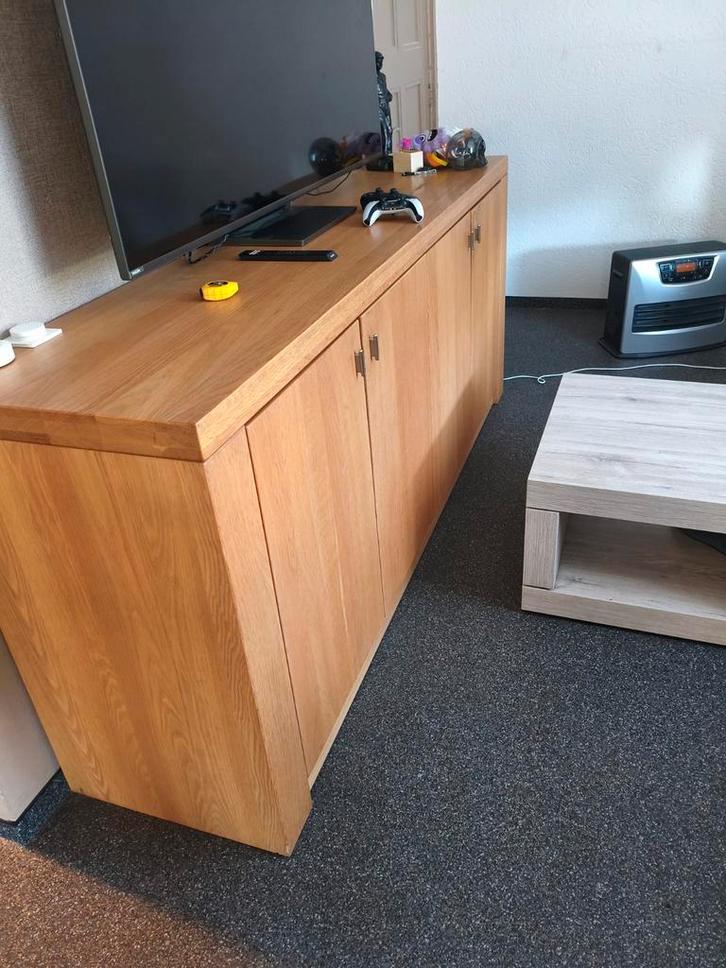 Grote houten dressoir - 224 cm breed, Huis en Inrichting, Kasten | Televisiemeubels, Gebruikt, Minder dan 100 cm, 200 cm of meer