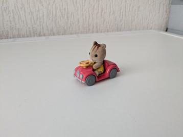 Sylvanian families auto met mini eekhoorntje 🏠  beschikbaar voor biedingen