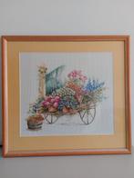 Lijst met geborduurde bloemen kar., Hobby en Vrije tijd, Borduren en Borduurmachines, Ophalen of Verzenden, Zo goed als nieuw