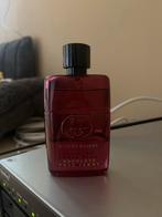 Gucci Guilty Absolute Pour Femme - 50ml (45ml over), Sieraden, Tassen en Uiterlijk, Uiterlijk | Parfum, Verzenden, Gebruikt