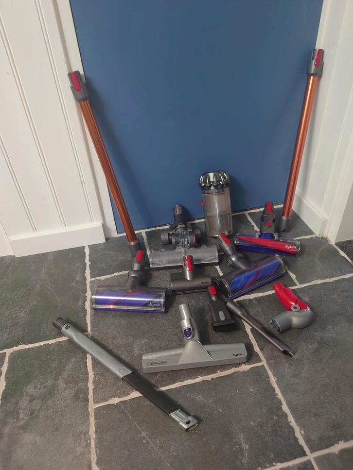 Diverse Dyson stofzuigermonden en onderdelen., Witgoed en Apparatuur, Stofzuigers, Zo goed als nieuw, Ophalen of Verzenden