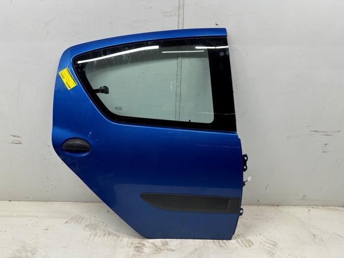 Portier 4Deurs rechts-achter van een Toyota Aygo (8U7), Auto-onderdelen, Carrosserie en Plaatwerk, Deur, Toyota, Gebruikt, 3 maanden garantie