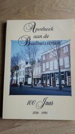 Apotheek aan de Badhuisstraat 100 Jaar, 1896-1996,Vlissingen, Boeken, Ophalen of Verzenden, Zo goed als nieuw, 20e eeuw of later