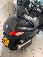 MP3 400 LT sport MP3 400 LT (bj 2011), Scooter, Bedrijf, 399 cc, Minimaal motorrijbewijs A2
