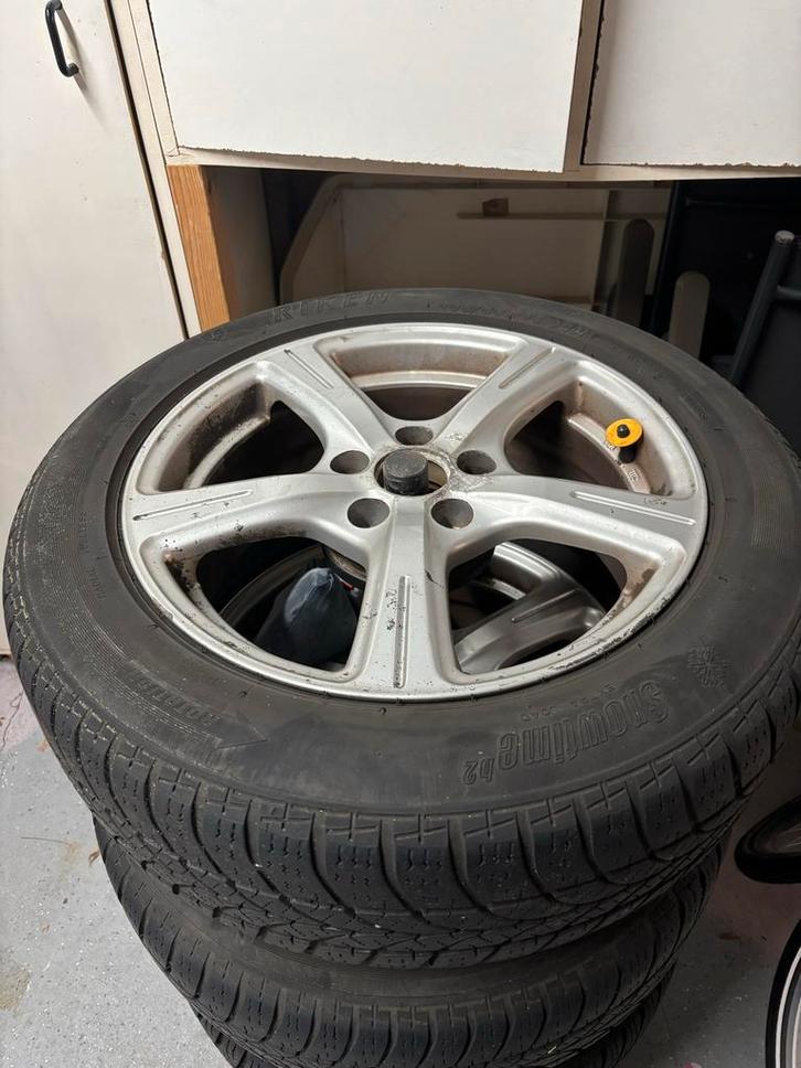 Set Winterbanden zgan - 215/55/R16 94H 5gat Riken (Michelin), Auto-onderdelen, Banden en Velgen, Banden en Velgen, Winterbanden