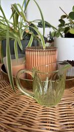 Uranium glas melkkannetje, Antiek en Kunst, Antiek | Glas en Kristal, Ophalen of Verzenden