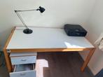 Groot bureau van beukenhout met wit blad en ladenkastje, Ophalen, Gebruikt