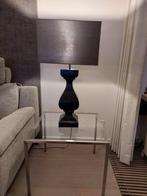 Tafel met rustieke lamp, Huis en Inrichting, Lampen | Vloerlampen, Gebruikt, Rustiek, Ophalen of Verzenden, Minder dan 100 cm