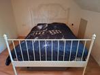 Wit ijzeren bed 140x200 met verstelbare lattenbodem, Huis en Inrichting, Slaapkamer | Bedden, Ophalen, Wit, Romantisch, 140 cm