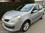 Renault Clio 1.6-16V AUTOMAAT Dynamique Comfort, 535 kg, Gebruikt, 1165 kg, Origineel Nederlands