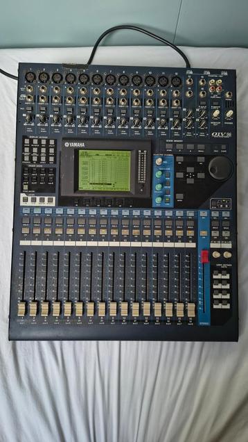 Yamaha 01V96 digitale mixer met defecte motor faders beschikbaar voor biedingen