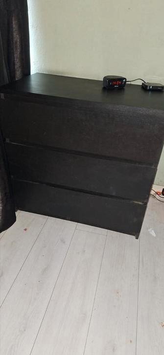 Ikea Malm ladekast zwart - afbeelding 1