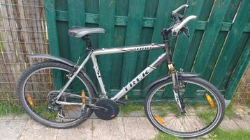 Mountainbike TREK 4100. SL. Mountainbike. 26"    D54  beschikbaar voor biedingen