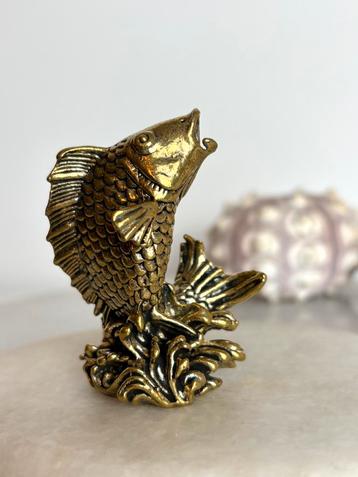 Koperen vis beschikbaar voor biedingen