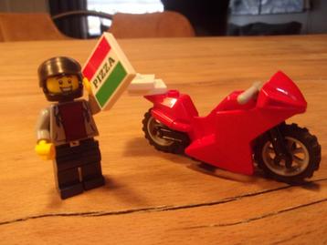 Lego Town 951909-1 Pizza Delivery Guy uit 2019 beschikbaar voor biedingen