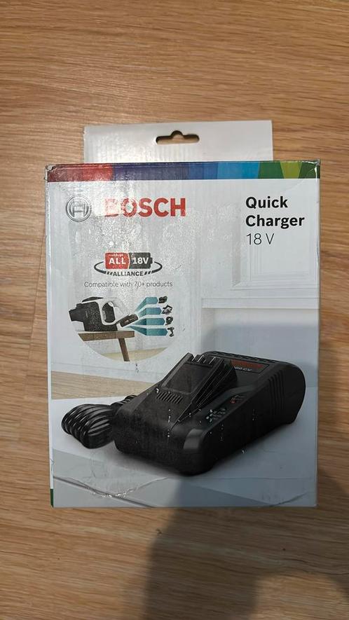 Bosch Quick Charger 18V nieuw, Doe-het-zelf en Verbouw, Gereedschap | Machine-onderdelen en Toebehoren, Nieuw, Ophalen of Verzenden