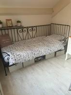 Romantisch ijzeren bed, ledikant, Ophalen, Eenpersoons, Zo goed als nieuw, Overige maten