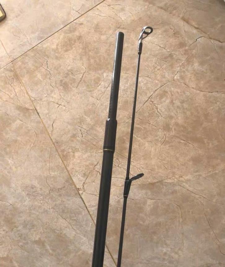 Daiwa Morethan Branzino 87L/ML Spinhengel, Watersport en Boten, Hengelsport | Roofvissen, Zo goed als nieuw, Werphengel, Ophalen of Verzenden