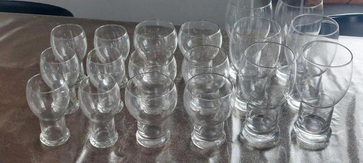Set van 22 FORMULA glazen leerdam floris meydam, Verzamelen, Glas en Borrelglaasjes, Zo goed als nieuw, Ophalen